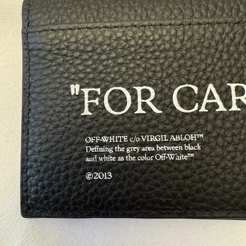 OFF-WHITE c/o Virgil Abloh North/South Bifold Wallet
